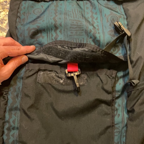 Gregory Badass Daypack Backpack Hiking Grocery Small Reusable Bag - Picture 3 of 5